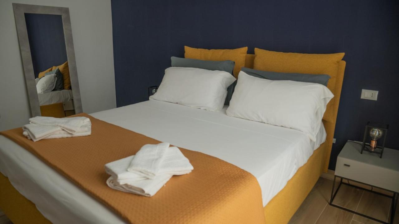 Urban Loft Napoli Leilighet Eksteriør bilde